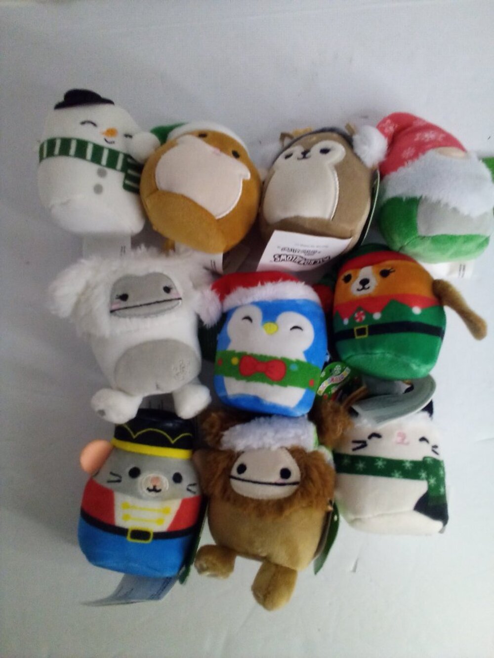 Micromallows Squishmallows Holiday Christmas Lot of 10 Mini Plush 3"